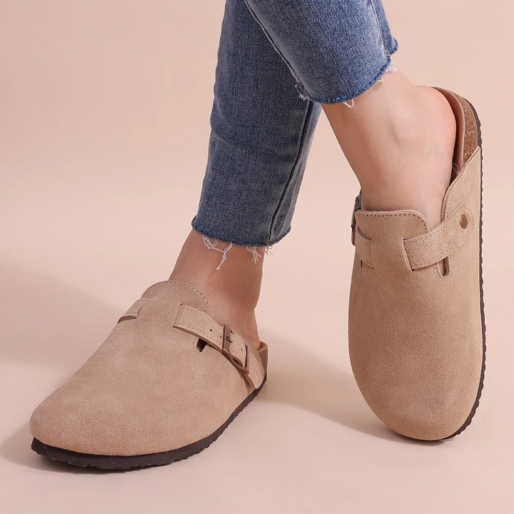 ZOFIA – STYLOWE KLAPKI Z KLAMRĄ